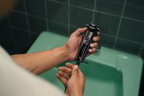 Holicí strojek Philips S5887/10 Wet & Dry 

 obrázek produktu 6 z 12
