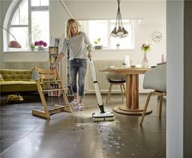 Podlahová myčka Kärcher FC 7 Cordless bílá

 obrázek produktu 2 z 6