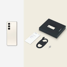 Mobilní telefon Samsung Galaxy Z Fold5 5G 12 GB / 256 GB béžový

 obrázek produktu 6 z 15
