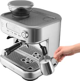 Pákový kávovar Sencor SES 6050SS 

 obrázek produktu 6 z 15