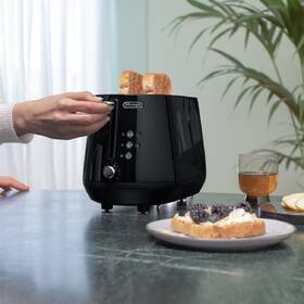 Topinkovač De'Longhi CTY2103.BK černý

 obrázek produktu 6 z 10