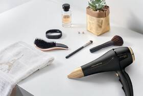 Fén Rowenta CV7846F0 Signature Pro AC černý/zlatý

 obrázek produktu 7 z 15