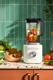 Stolní mixér KitchenAid 5KSB2073EPL krémový

 obrázek produktu 6 z 6