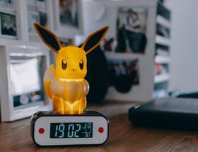 Budík Bigben Pokémon EEVEE 

 obrázek produktu 2 z 2