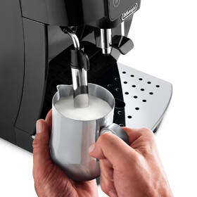 Automatický kávovar De'Longhi ECAM 220.21 B černá barva
