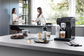 Automatický kávovar De'Longhi ECAM 450.55.G 
