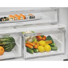 Chladnička s mrazničkou Electrolux LNT7MD58X 

 obrázek produktu 3 z 10