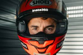Outdoorová kamera Insta360 GO 3S 128 GB Motorcycle In-Helmet POV Bundle černý

 obrázek produktu 18 z 19