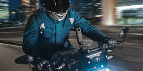 Outdoorová kamera Insta360 X5 Motocyklový balíček černá

 obrázek produktu 11 z 11
