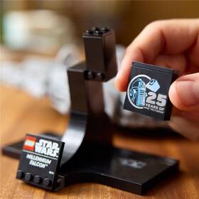 Stavebnice LEGO® Star Wars™ 75375 Millenium Falcon™ 

 obrázek produktu 2 z 8