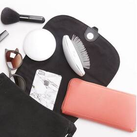 Ionizační kartáč Lanaform Silky Hair Brush šedá

 obrázek produktu 3 z 3