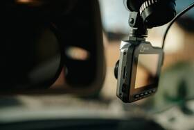 Autokamera CEL-TEC K4 Dual GPS šedá

 obrázek produktu 9 z 11