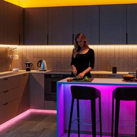 Stolní lampička Philips Smart LED Hero Table Light Type-C bílá

 obrázek produktu 3 z 5