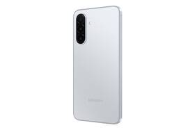 Mobilní telefon Samsung Galaxy A18 4 GB / 128 GB stříbrný

 obrázek produktu 5 z 10