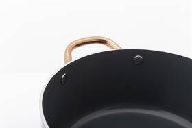 Kastrol s poklicí Lamart LT1241 Orro, 24 cm černý

 obrázek produktu 10 z 10