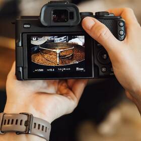 Digitální fotoaparát Canon R8 Mark II + LP-E17 KIT černý

 obrázek produktu 14 z 14