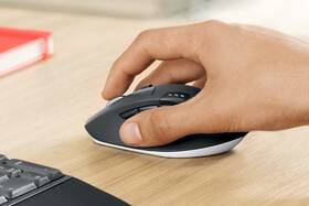 Klávesnice s myší Logitech Wireless Combo MK850 Performance,  CZ/SK černá

 obrázek produktu 14 z 14