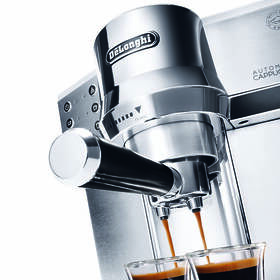 Pákový kávovar De'Longhi EC860.M stříbrné

 obrázek produktu 8 z 11
