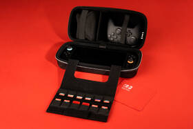 Pouzdro Nacon NS2 Traveler Deluxe Case M černé

 obrázek produktu 9 z 11