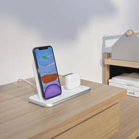 Bezdrátová nabíječka ZENS Stand + Dock bílá

 obrázek produktu 4 z 4