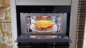 Mikrovlnná trouba Amica AMMB34E2GB černá barva
