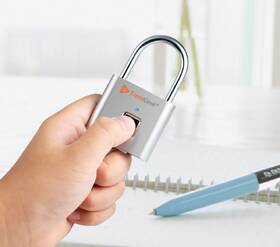 Visací zámek Technaxx TrendGeek na otisk prstu (TG-131) 

 obrázek produktu 3 z 8