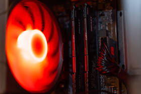 Herní počítač HAL3000 Online Gamer černý

 obrázek produktu 8 z 10