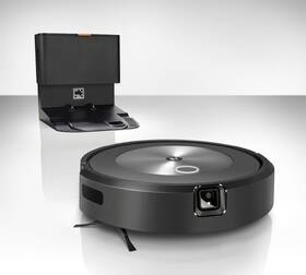 Robotický vysavač iRobot Roomba j7+ černý

 obrázek produktu 15 z 41