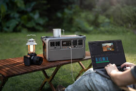 Nabíjecí stanice DJI Power 1000 V2 (1024 Wh) šedá

 obrázek produktu 13 z 15