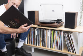 Gramofon Crosley C62 hnědý

 obrázek produktu 11 z 12