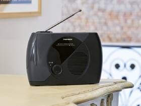 Radiopřijímač Thomson RT350 černý/modrý

 obrázek produktu 8 z 8