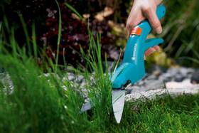 Nůžky na trávu Gardena Classic 

 obrázek produktu 1 z 2