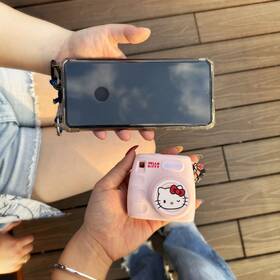 Digitální fotoaparát Yashica x Hello Kitty Mini Digital Camera růžový

 obrázek produktu 12 z 12