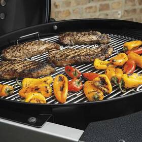 Gril zahradní na dřevěné uhlí Weber Deluxe GBS Ø 57 cm černý

 obrázek produktu 6 z 6