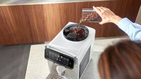 Automatický kávovar Philips EP6551/30 bílý

 obrázek produktu 9 z 15