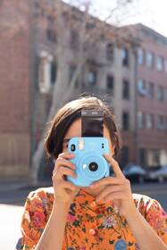Instantní fotoaparát Fujifilm Instax mini 11 Dárkové balení modrý

 obrázek produktu 8 z 9