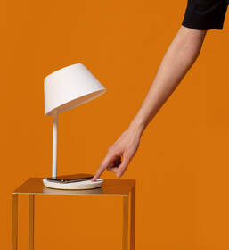 Stolní LED lampička Yeelight Staria Bedside Lamp Pro s bezdrátovým nabíjením bílá

 obrázek produktu 3 z 7