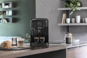 Automatický kávovar De'Longhi ECAM 12.121.B černá barva
