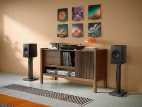 Reproduktory KEF Q1 Meta (2 ks) černé

 obrázek produktu 5 z 5