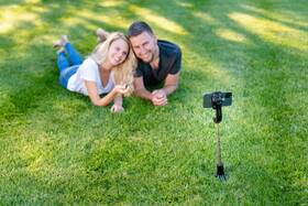 Selfie tyč FIXED Snap Action, tripod se stabilizátorem a dálkovou spouští černá

 obrázek produktu 14 z 15