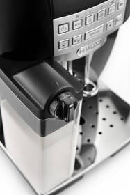 Espresso De'Longhi ECAM 22.360.B černé

 obrázek produktu 3 z 4