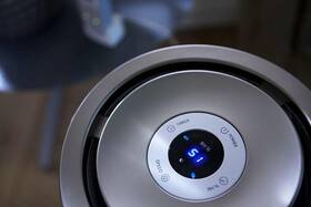 Zvlhčovač vzduchu Philips HU4813/10 

 obrázek produktu 1 z 7