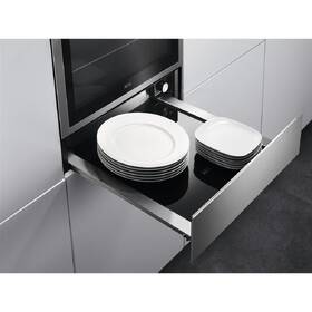 Ohřevná zásuvka AEG KDE911424M 

 obrázek produktu 2 z 11