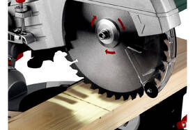 Pila pokosová Metabo KGS 254 M Set 613254900 

 obrázek produktu 14 z 14