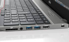 Notebook Fujitsu Celsius H5511 šedá barva
