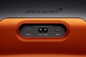 Reproduktor Bowers & Wilkins Zeppelin McLaren MK.II šedý/oranžový

 obrázek produktu 7 z 10