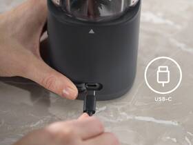 Stolní mixér Electrolux E4PB1-2CG AKU černý

 obrázek produktu 10 z 17