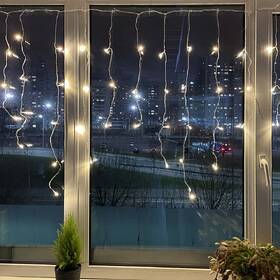 Vánoční osvětlení ColorWay vnitřní, 100 LED, 3× 0,6m, IP20, USB, teplá bílá 

 obrázek produktu 7 z 12