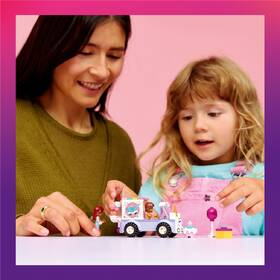 Stavebnice LEGO® Friends 42675 Jednorožčí donáškové auto s dortem 

 obrázek produktu 3 z 8