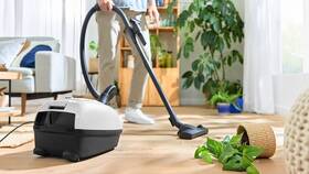 Podlahový vysavač Bosch BGL38WH2 

 obrázek produktu 4 z 14